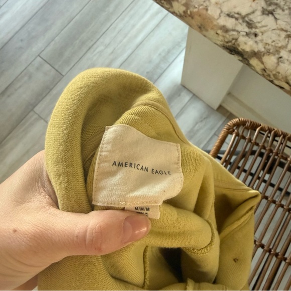 American Eagle Oversized Henley Pullover Sweatshirt Medium - Picture 5 of 7